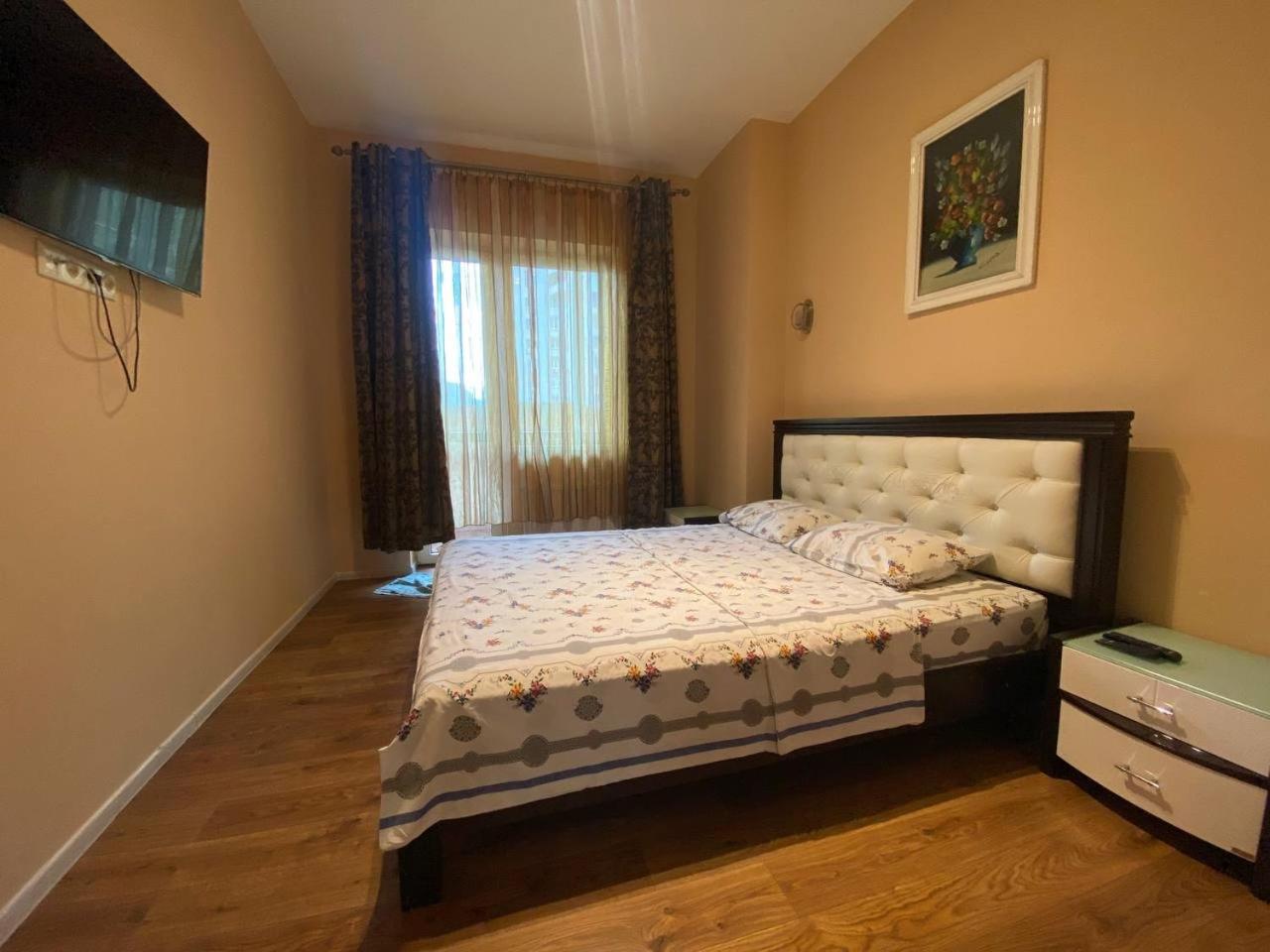 Apartment On Dragomirova キエフ エクステリア 写真