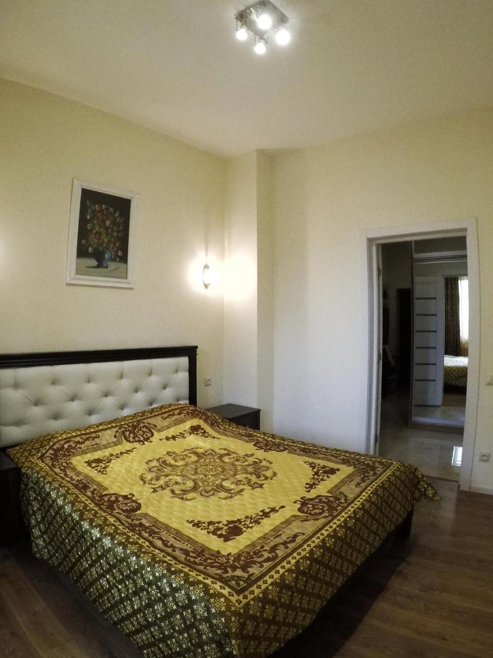 Apartment On Dragomirova キエフ エクステリア 写真